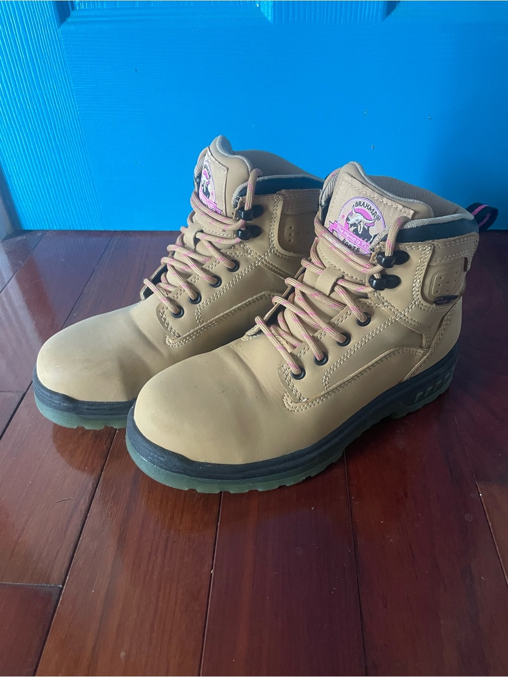 Brahma Women's Combustion 6" Steel Toe Work Boots.